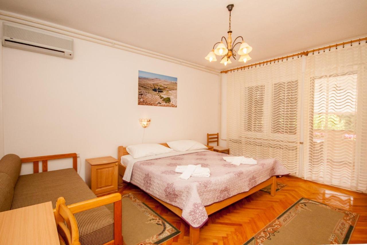 Apartments Surfinia Baška Exterior foto